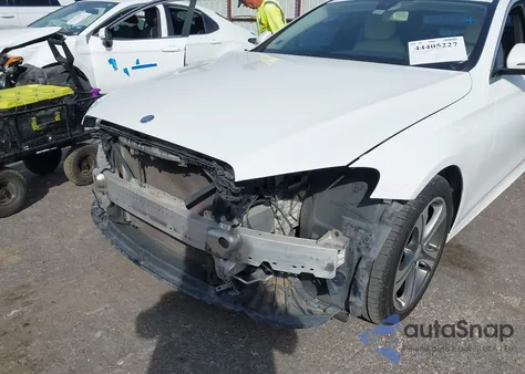 2017 Mercedes-Benz E 300 from USA, damaged, VIN WDDZF4JB2HA120262